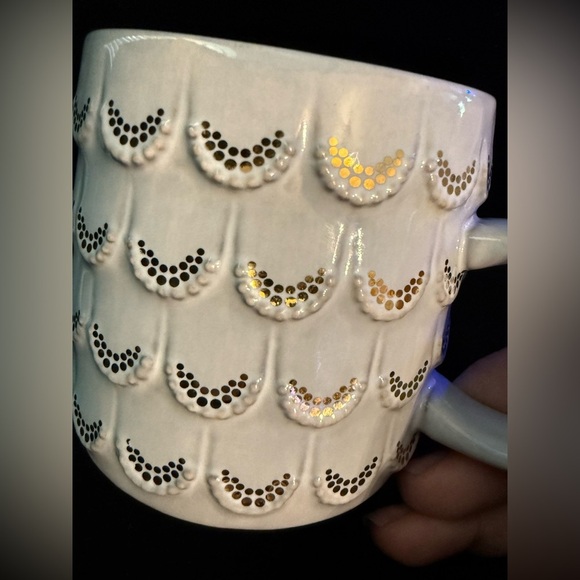 Starbucks Anniversary 2016 White and Gold Mermaid Scaled Mug - Picture 8 of 8
